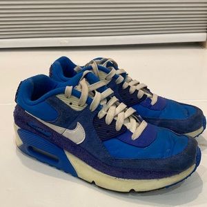Nike Air Max youth size 5y